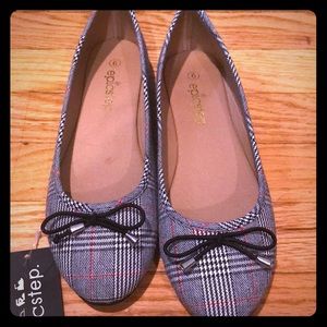 Women’s Flats